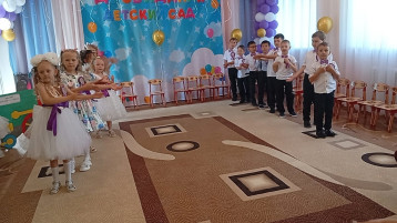 Выпускной Выпускной.